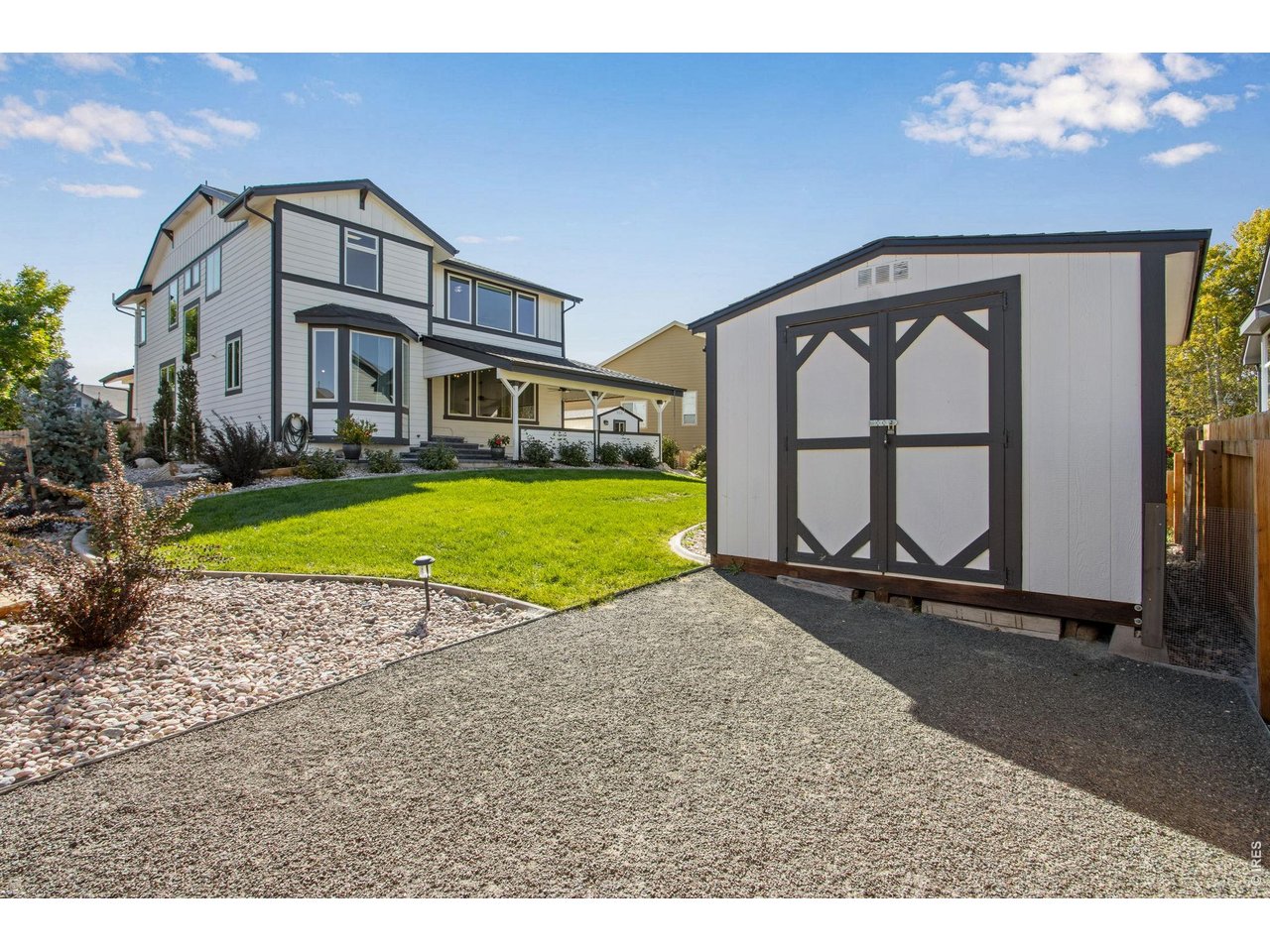 51 White Wing Ct