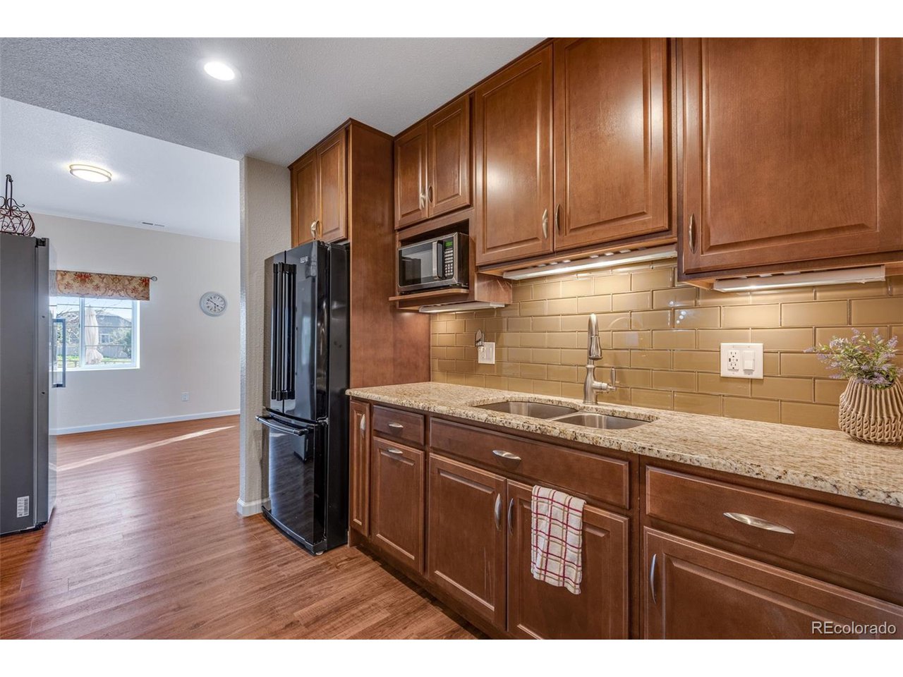 4000 Donnington Cir