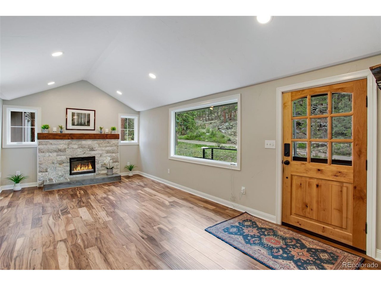 232 Fox Creek Rd