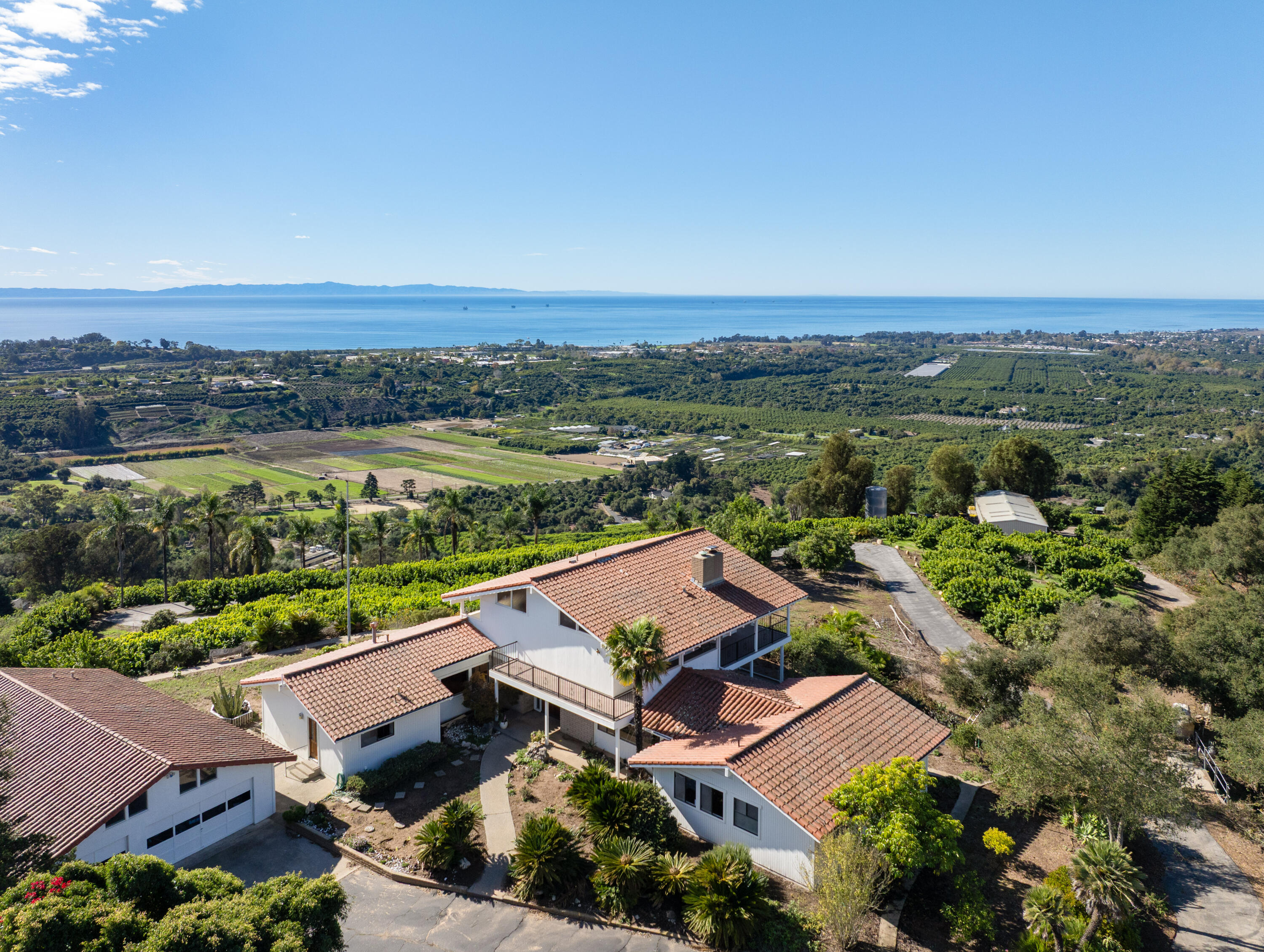 6660 Gobernador Canyon Road