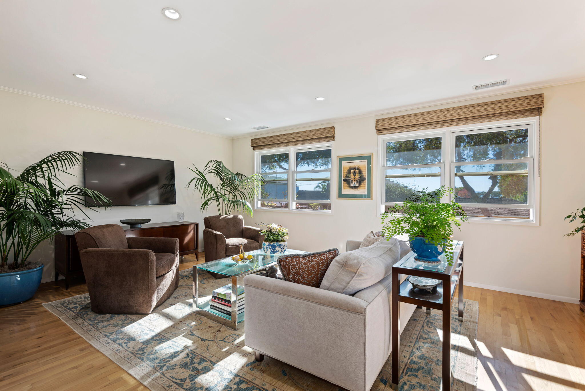 1322 San Miguel Avenue