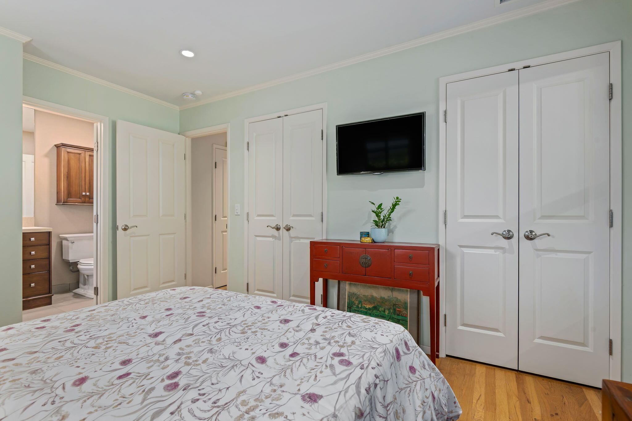 1322 San Miguel Avenue