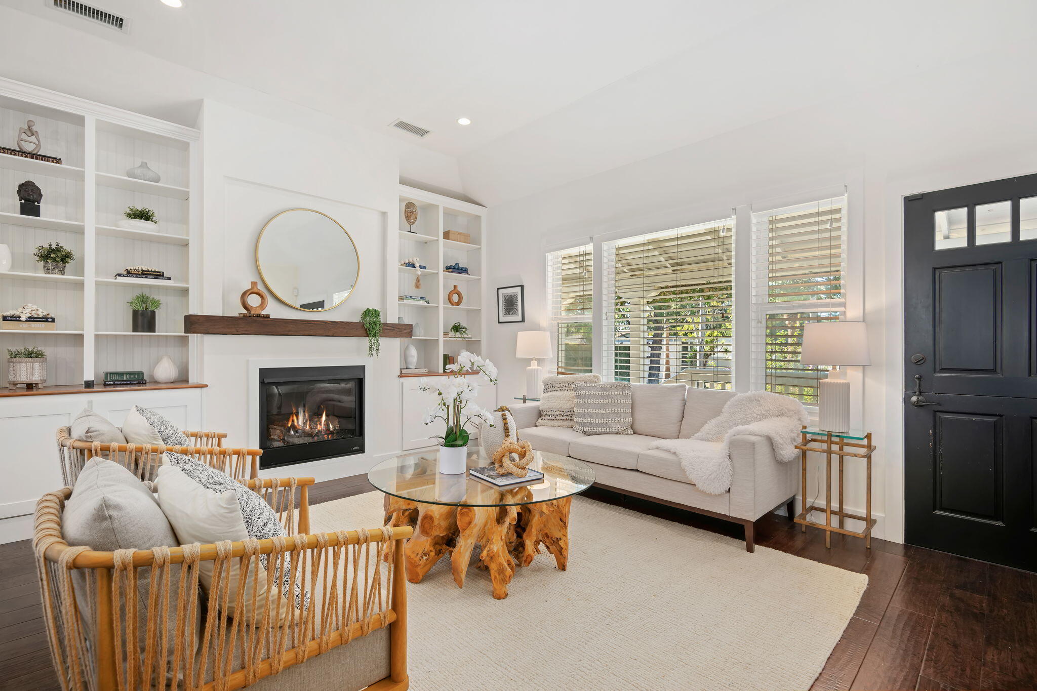 420 Paseo Del Descanso