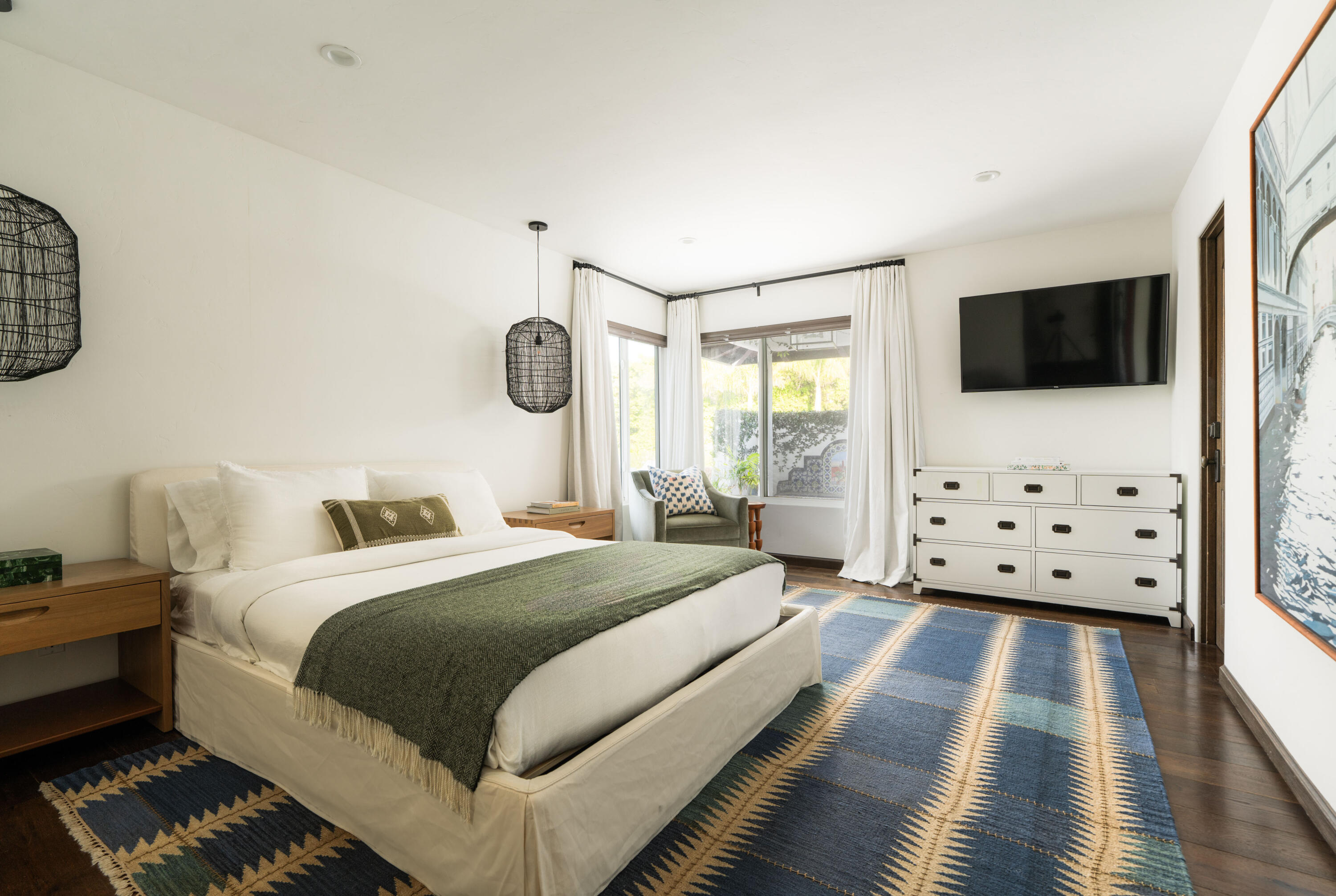 1214 Lomita Lane