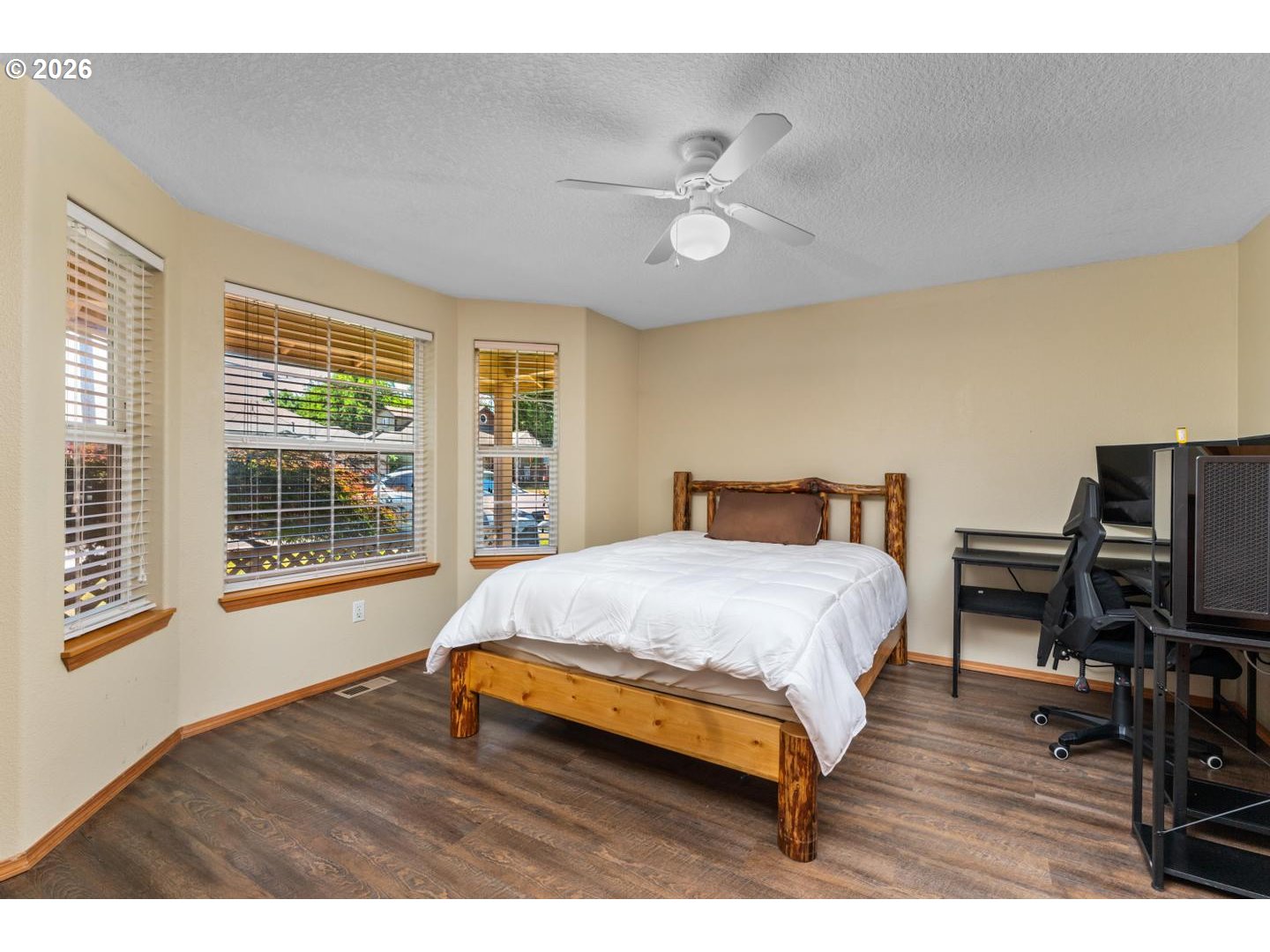 1421 I ST