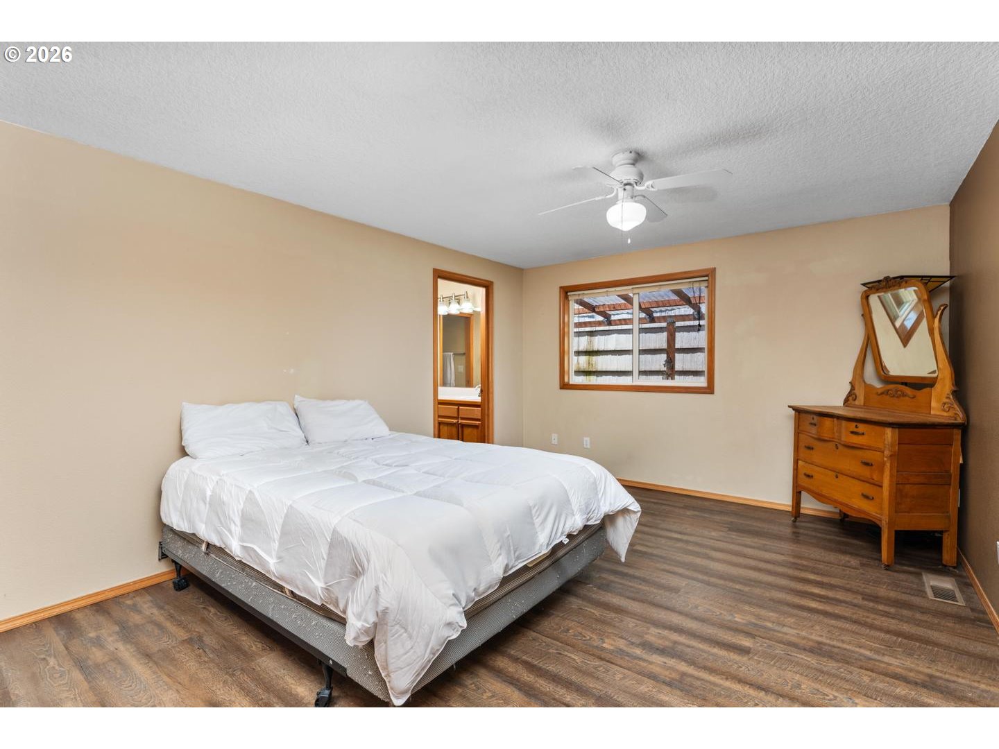 1421 I ST