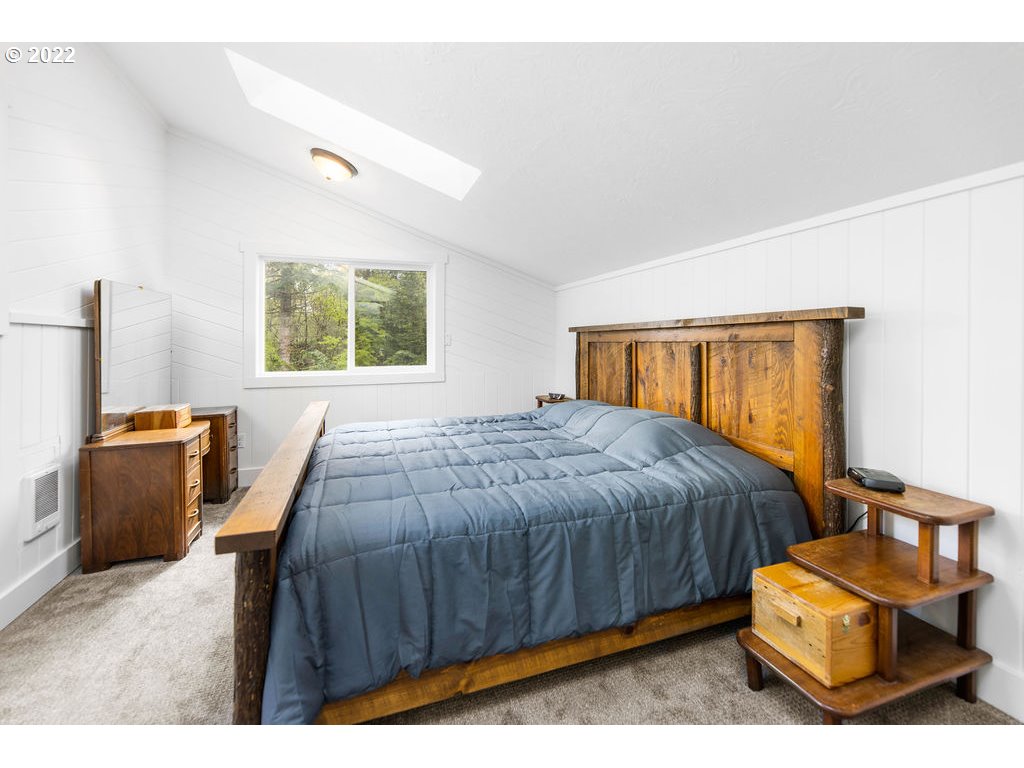 19000 NE FARGHER LAKE HWY