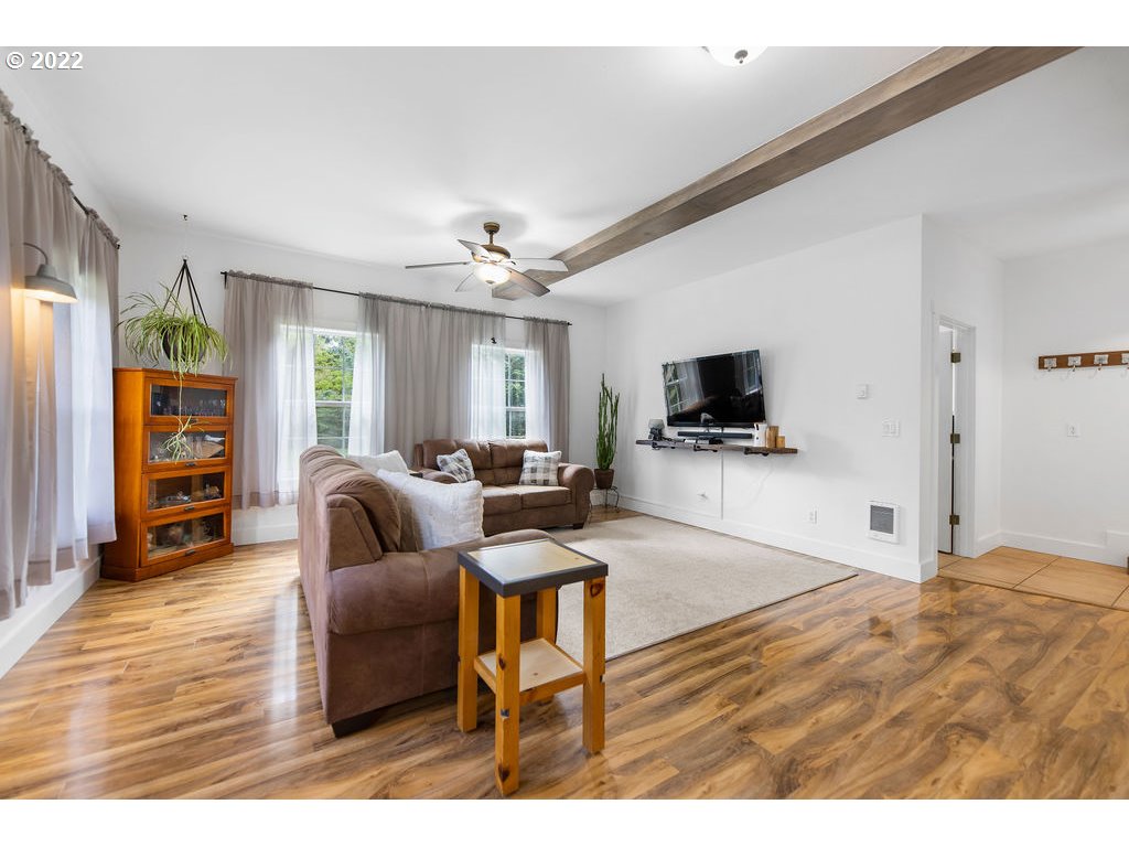 19000 NE FARGHER LAKE HWY