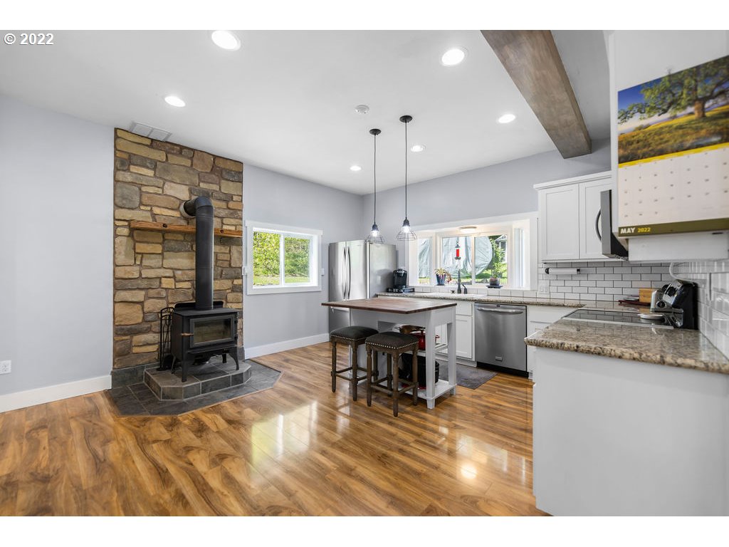 19000 NE FARGHER LAKE HWY