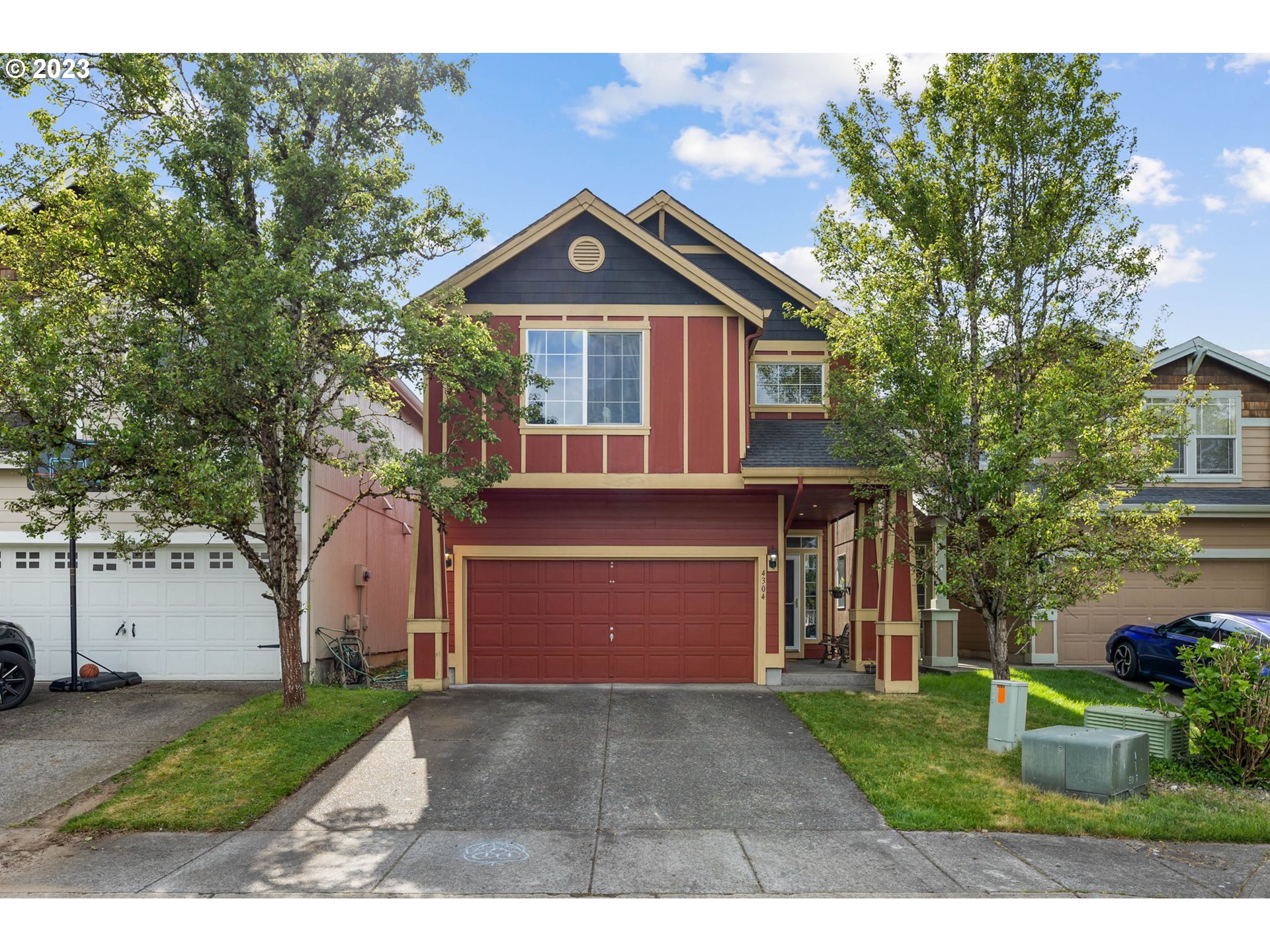 4304 NE 55TH PL