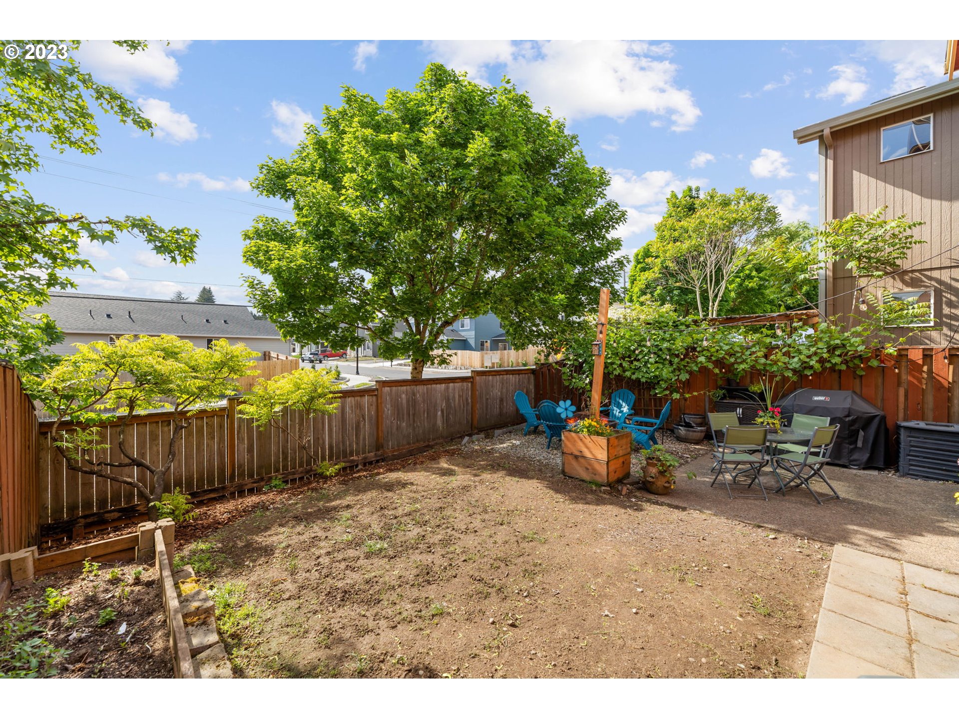 4304 NE 55TH PL
