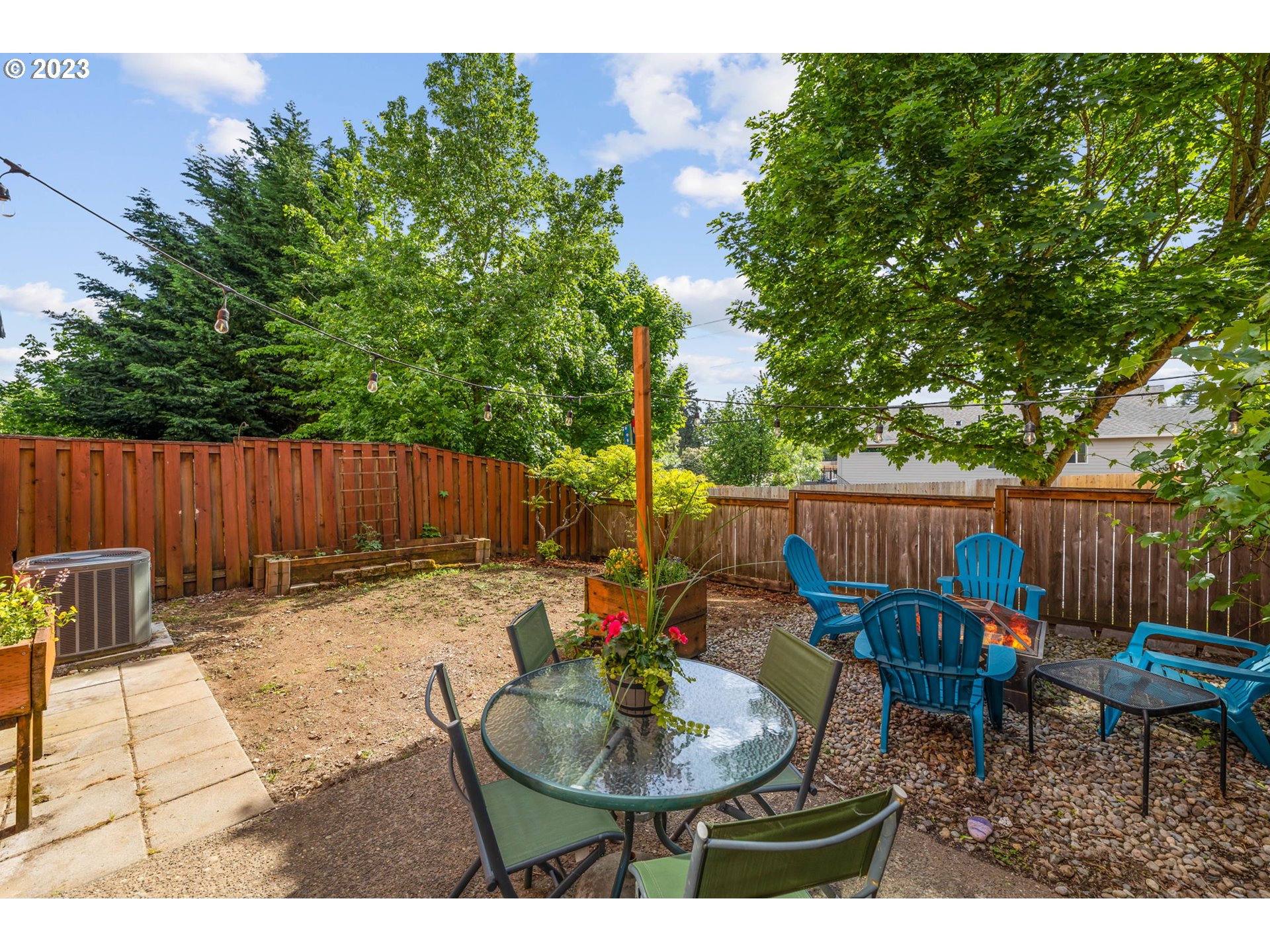 4304 NE 55TH PL