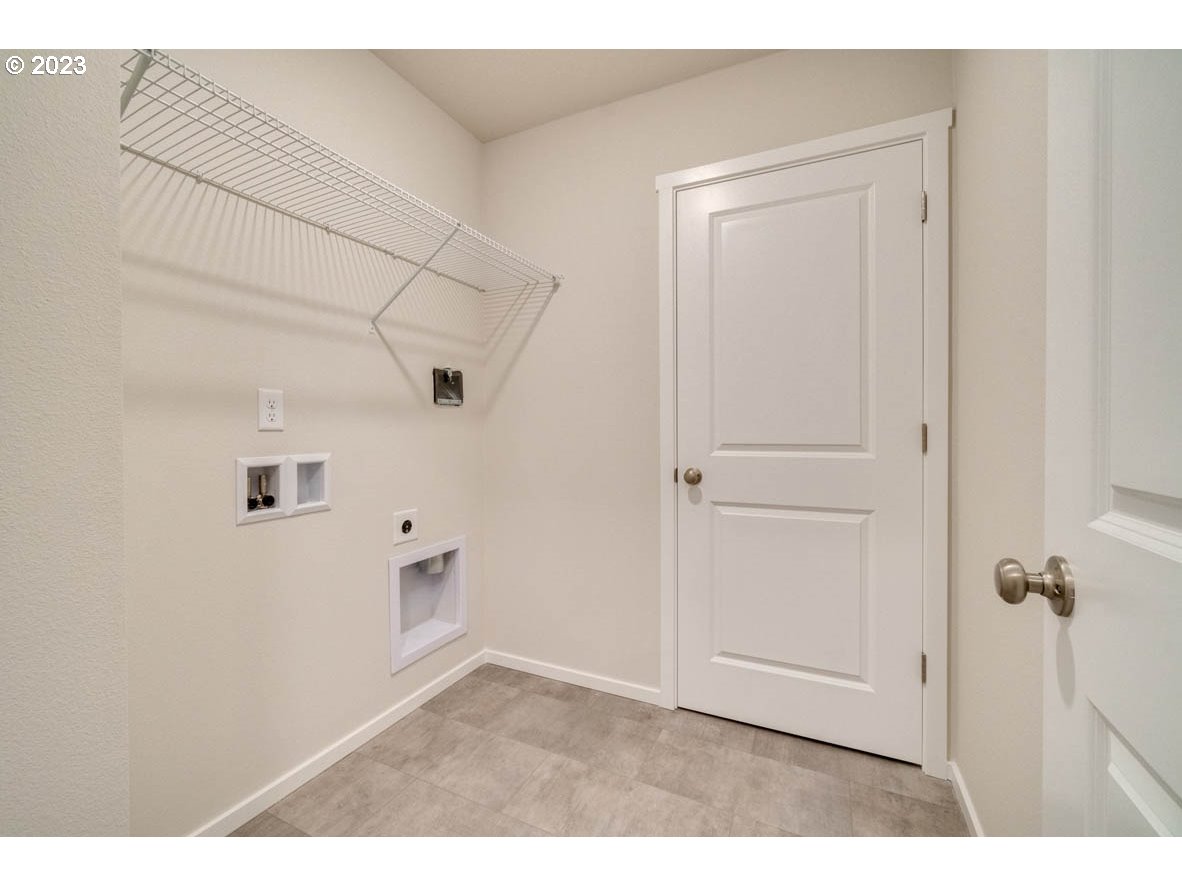 2810 N PIONEER CANYON DR