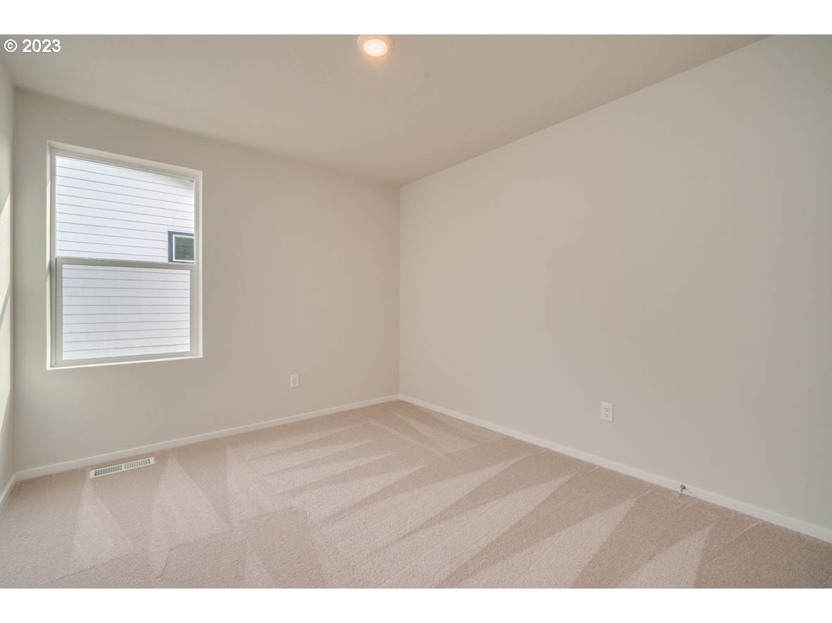 2810 N PIONEER CANYON DR