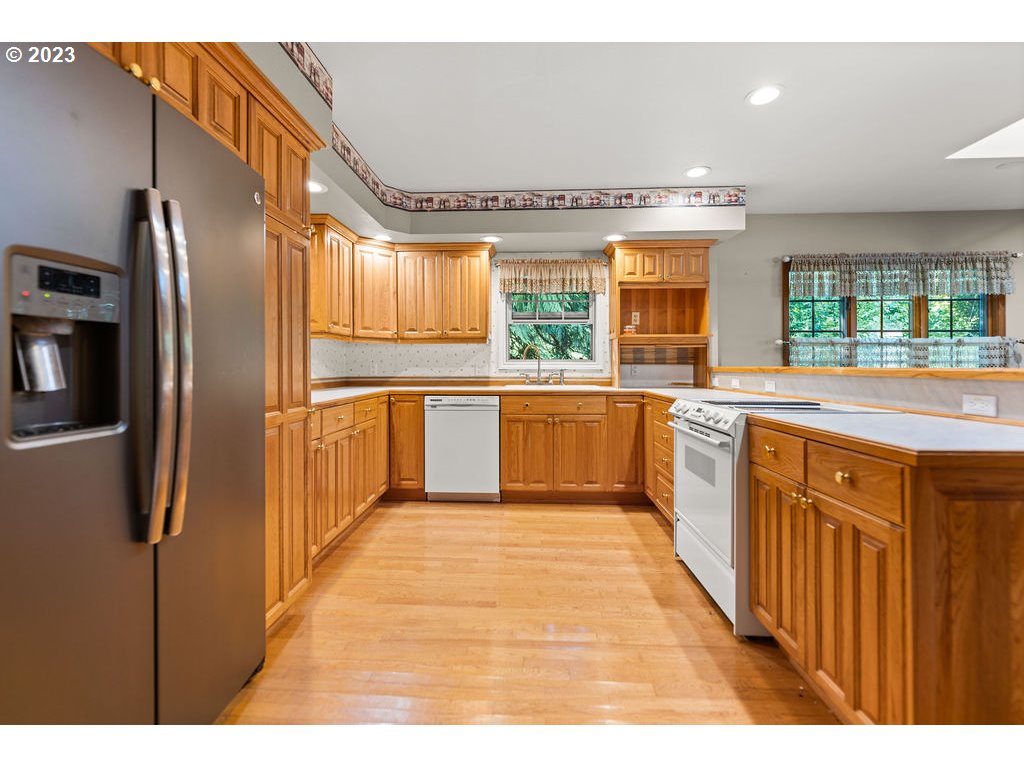 3040 HARRIS STREET RD