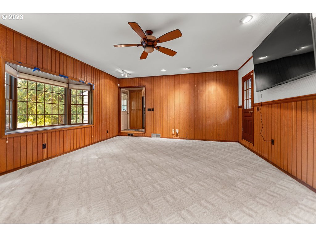 3040 HARRIS STREET RD