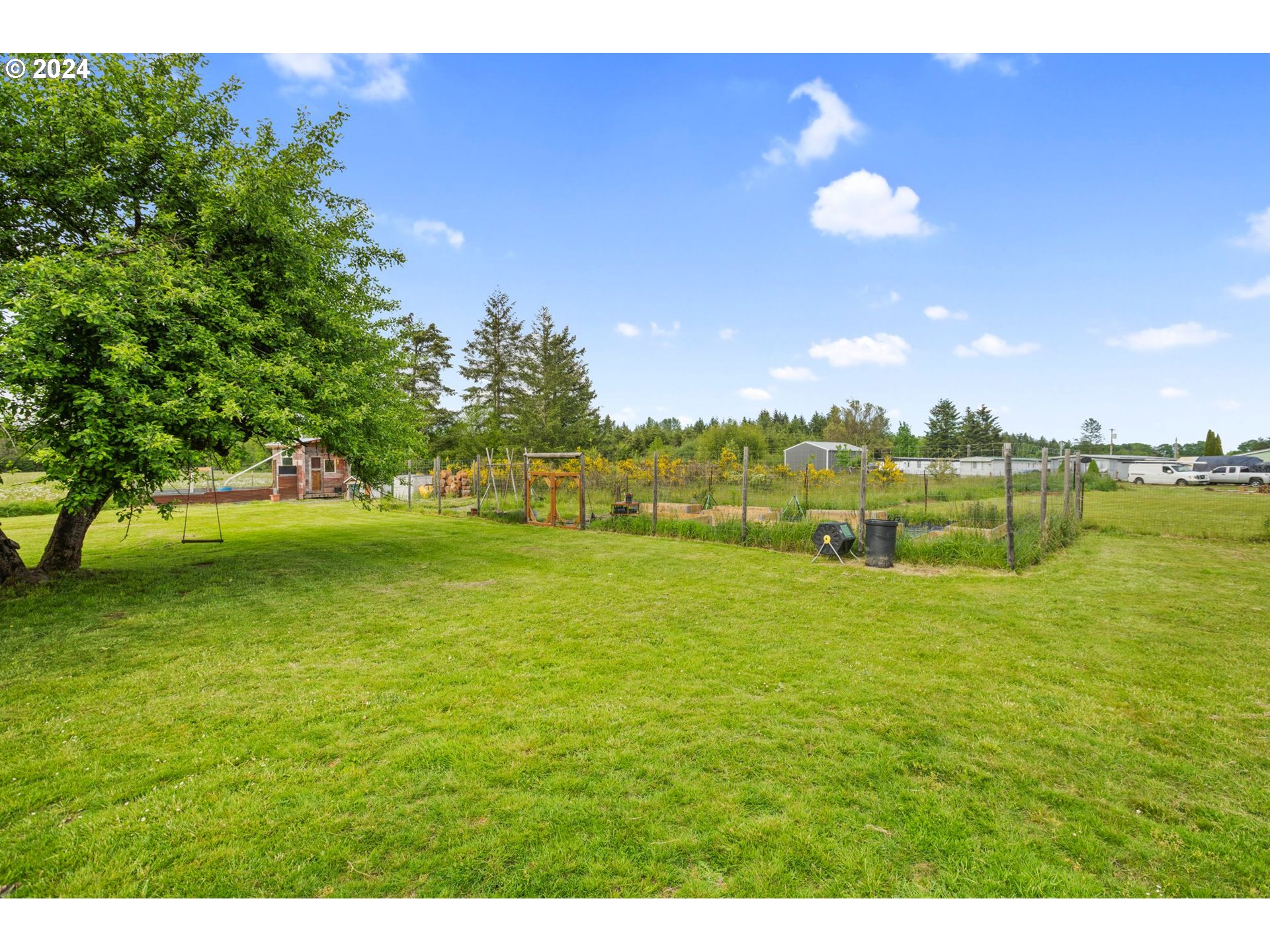 220 DREWS PRAIRIE RD