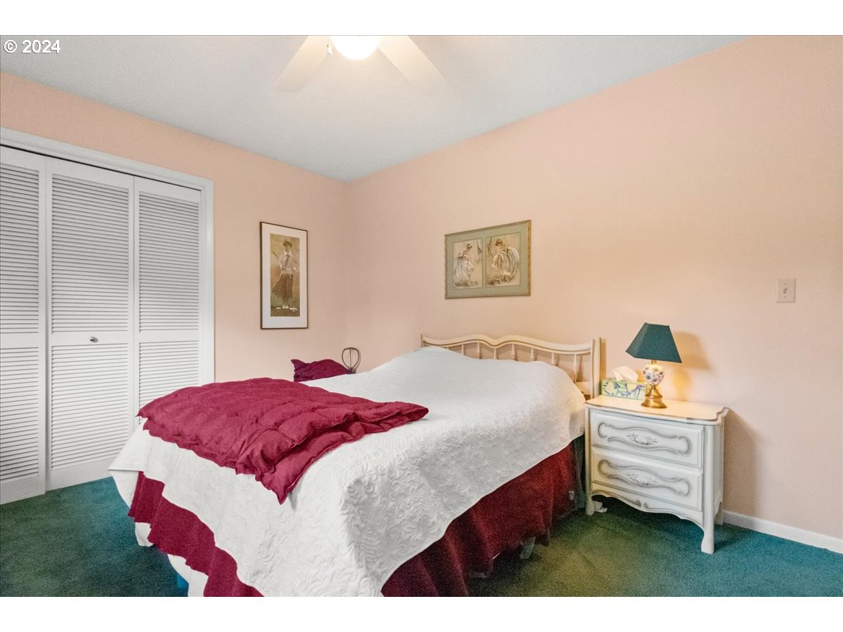 4901 NW WASHINGTON ST