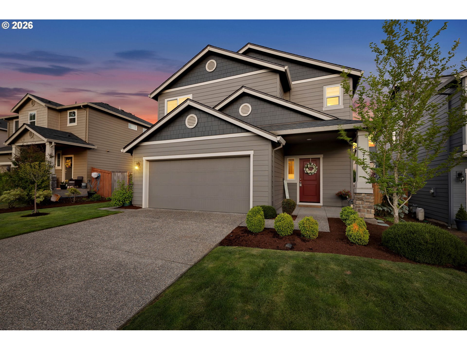 7410 N 93RD LOOP