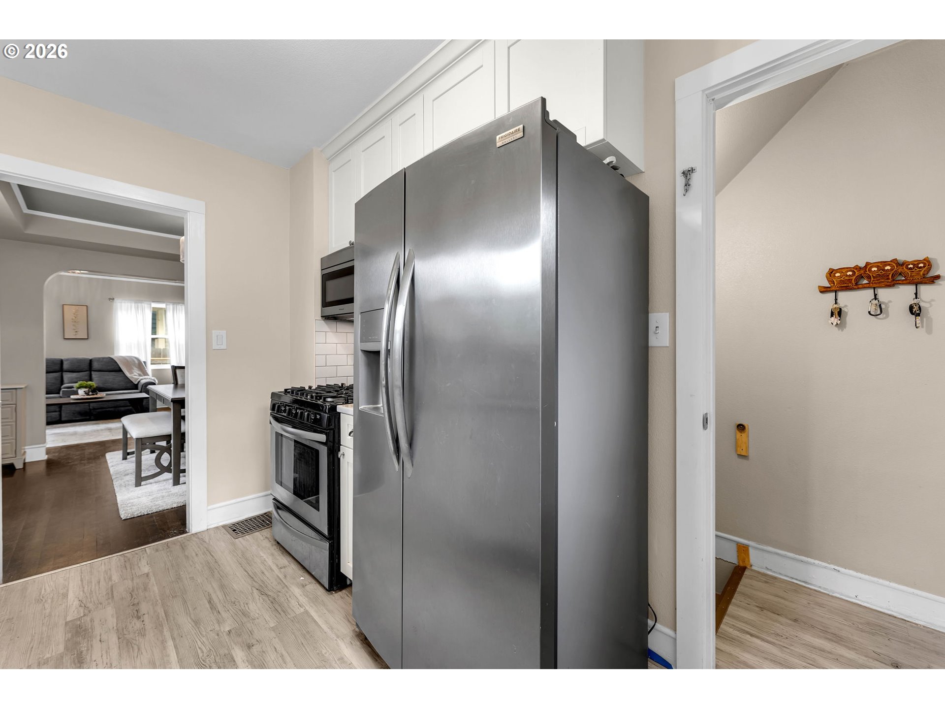 507 W 33RD ST