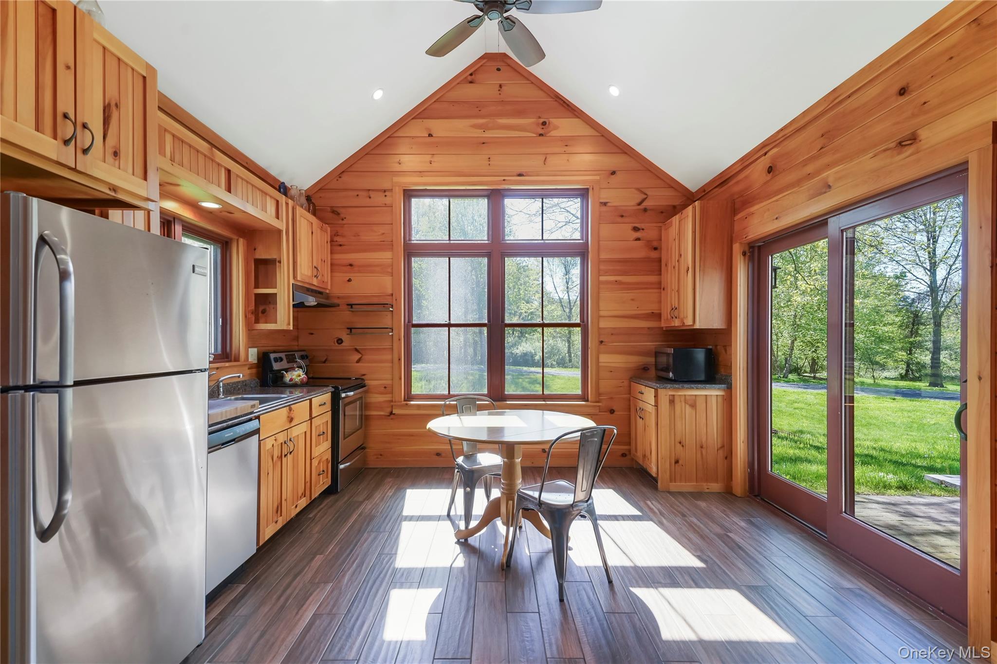 161 Nelson Boulevard Unit: 131