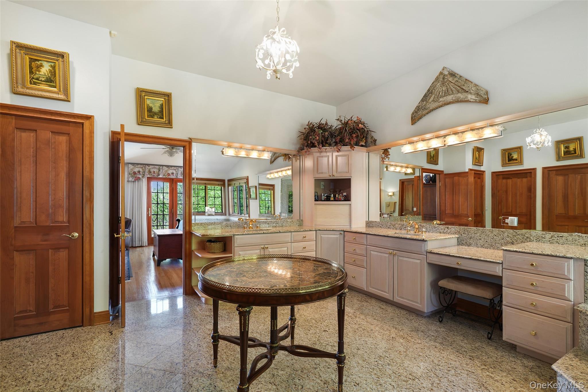 16 Reynwood Drive