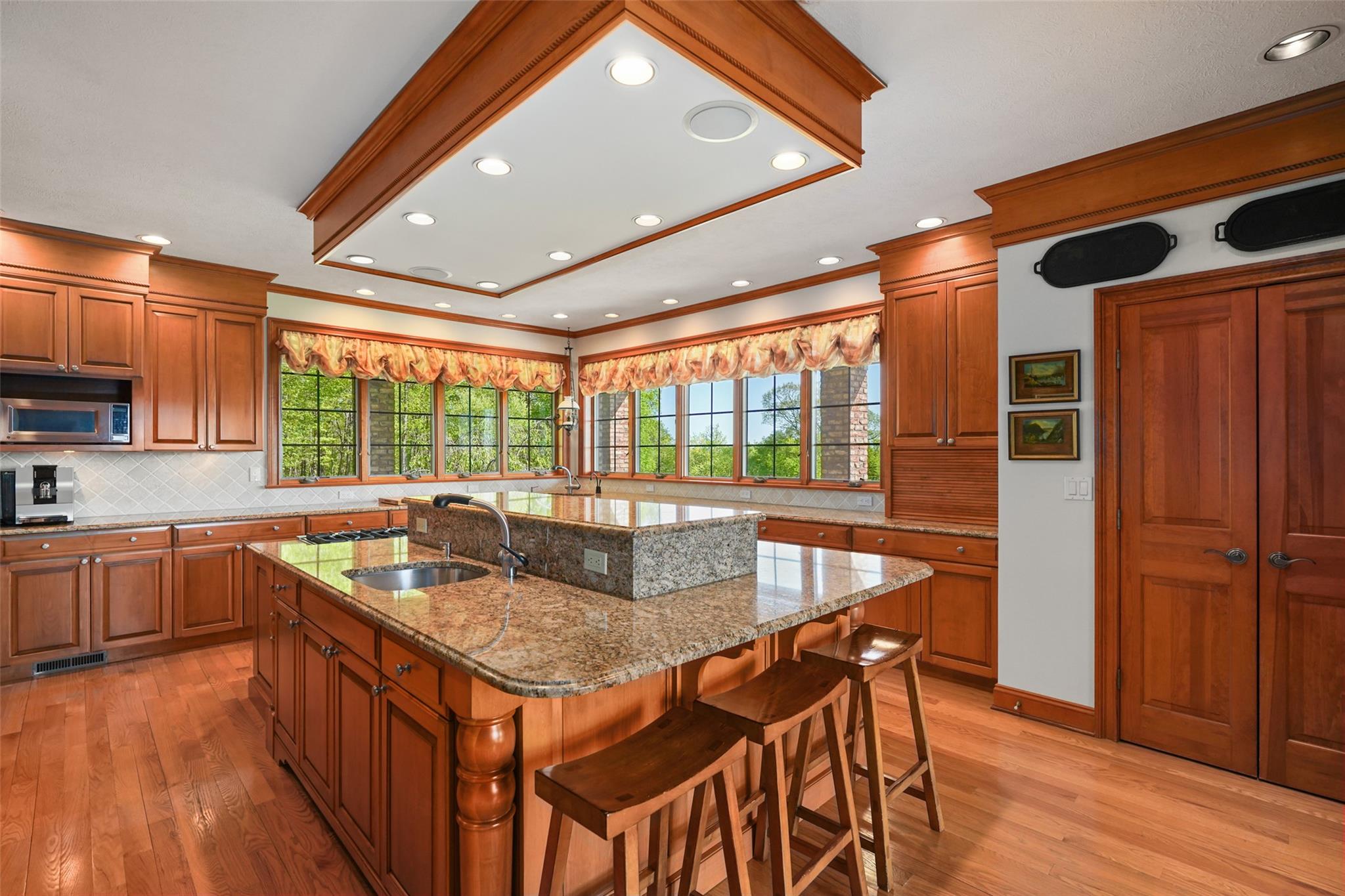 16 Reynwood Drive