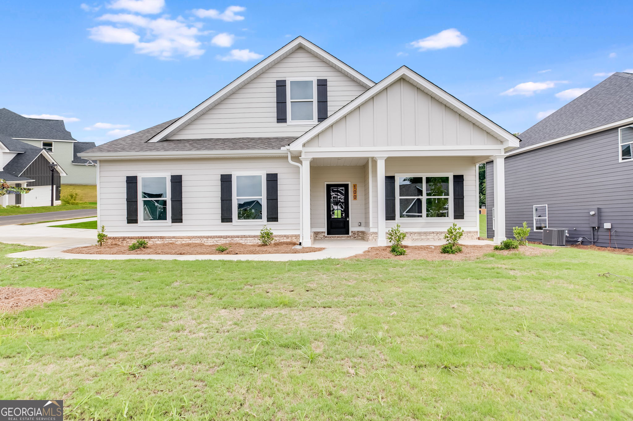 100 Cresthaven Drive