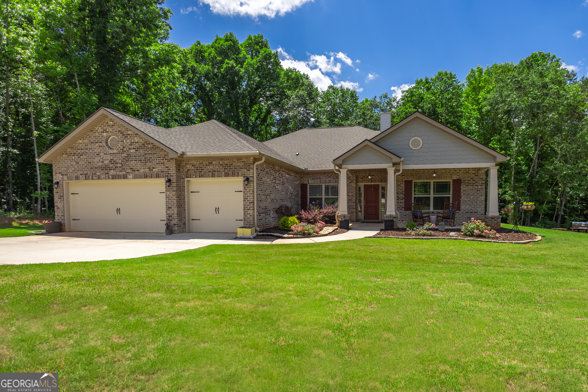 445 River Mansion Drive