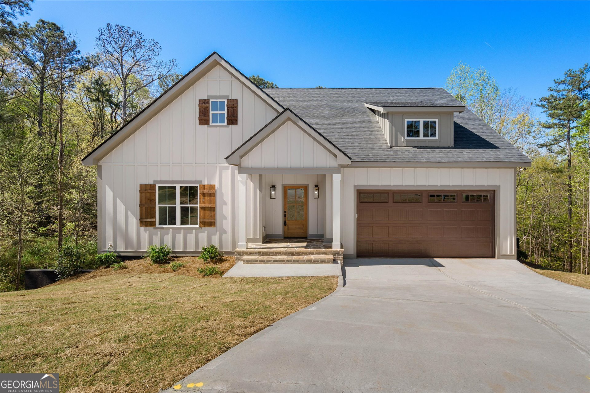 327 Crest Pointe S