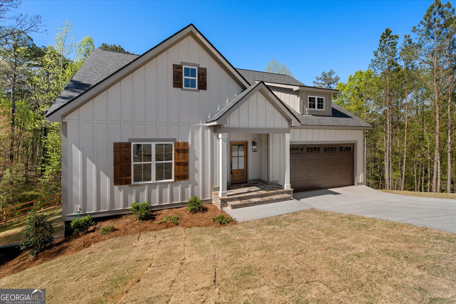 327 Crest Pointe S
