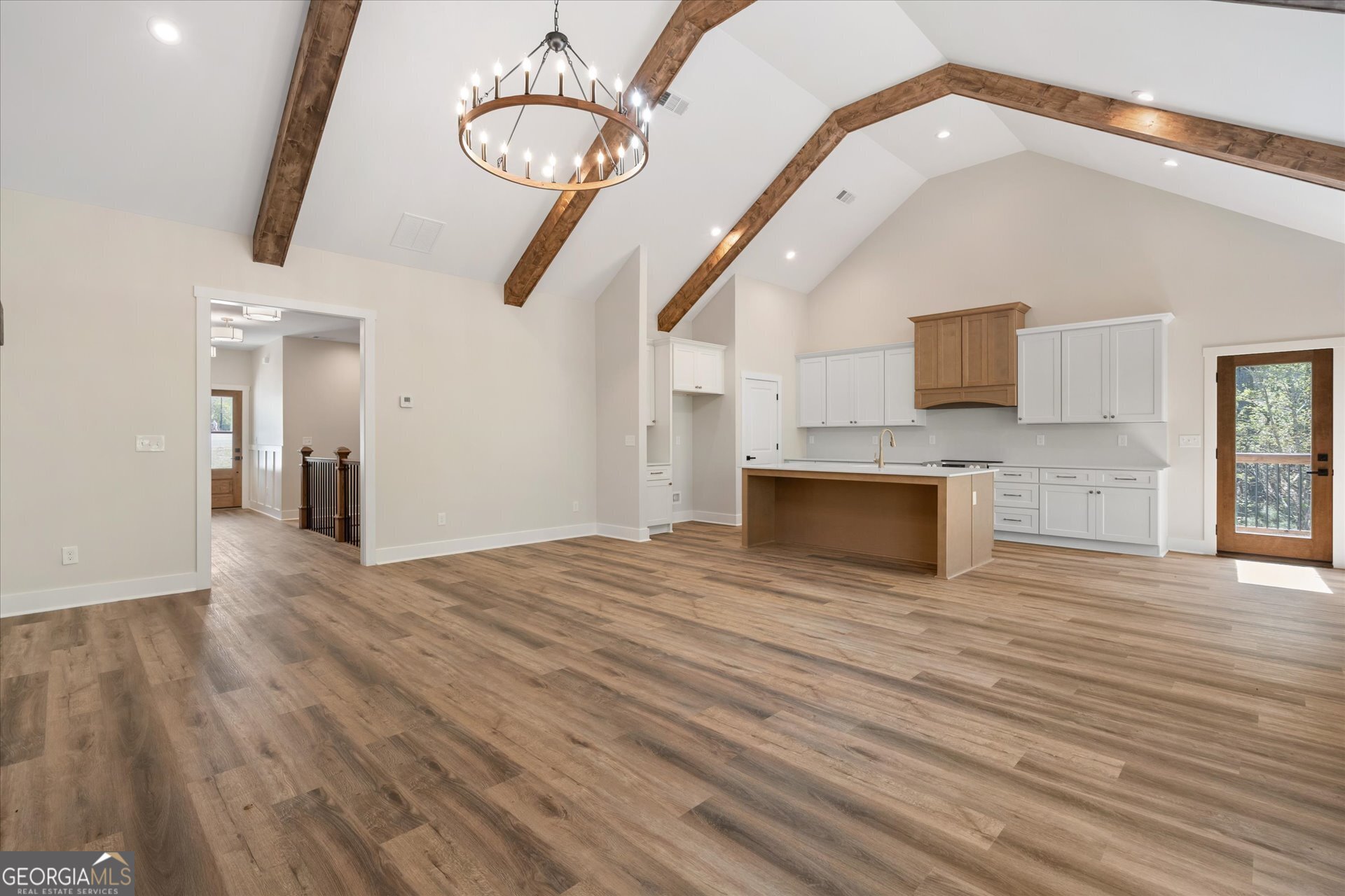 327 Crest Pointe S