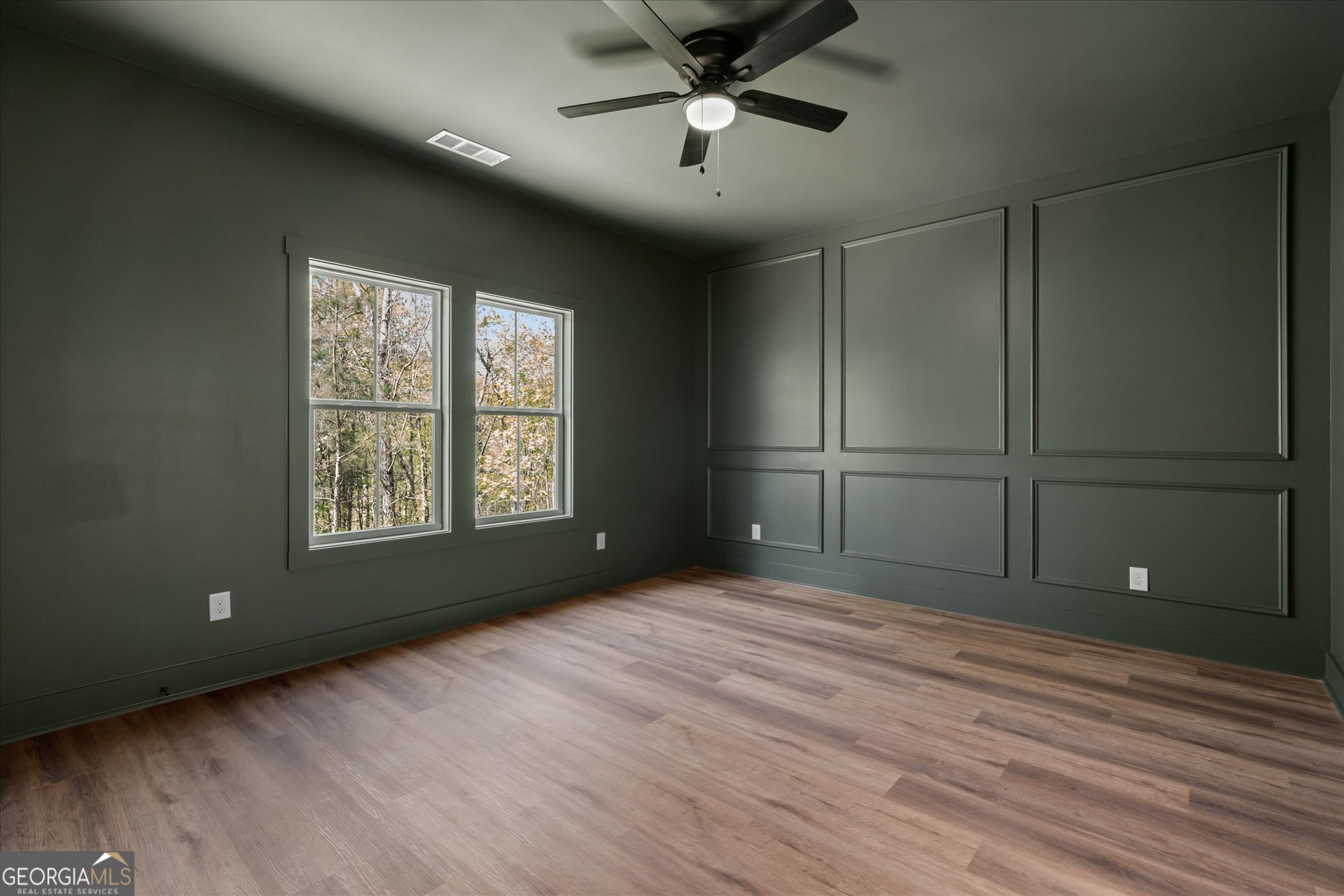327 Crest Pointe S