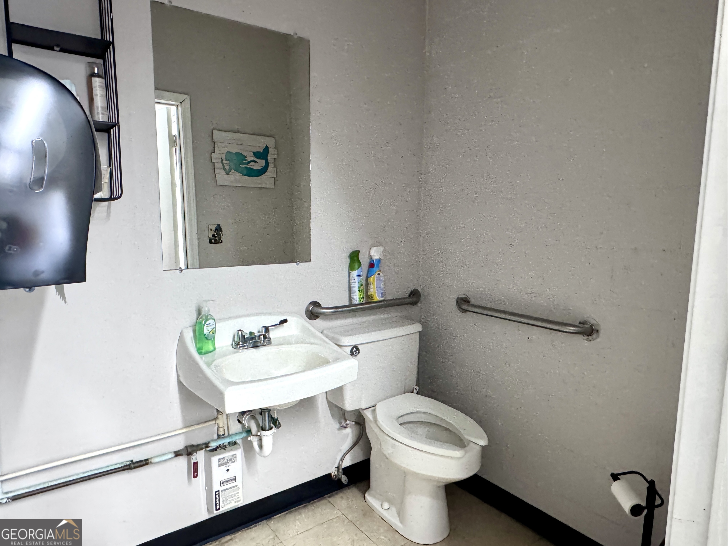 11431 Veterans Memorial Highway