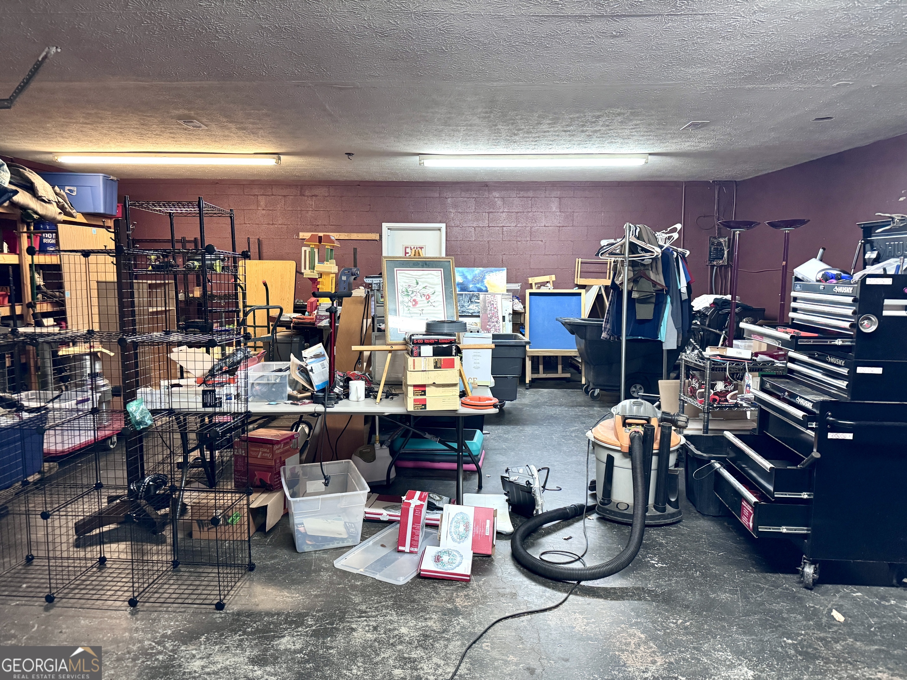 11431 Veterans Memorial Highway