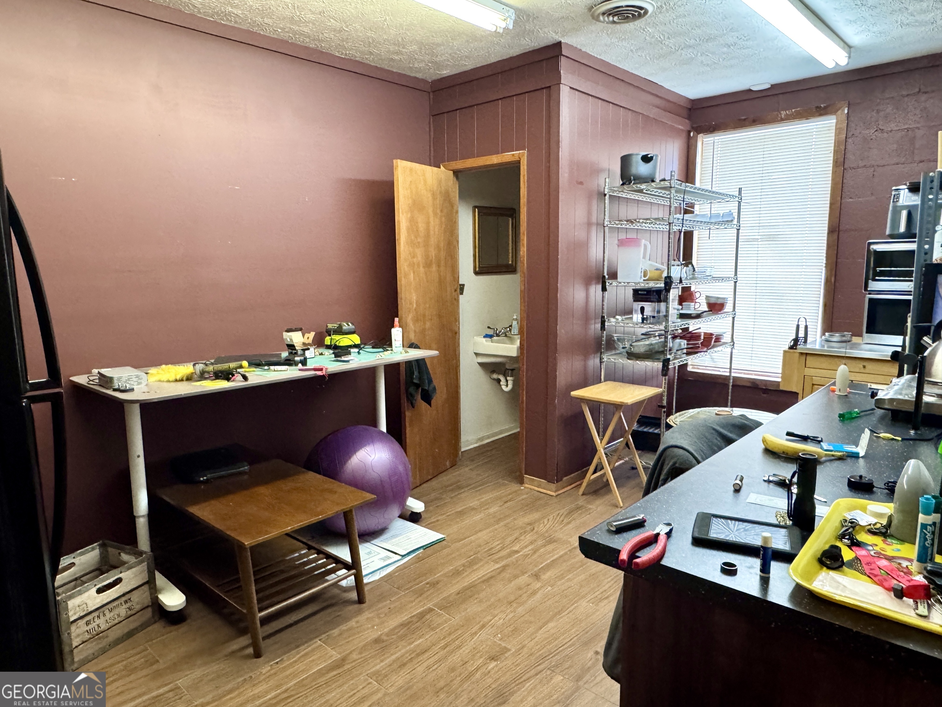 11431 Veterans Memorial Highway