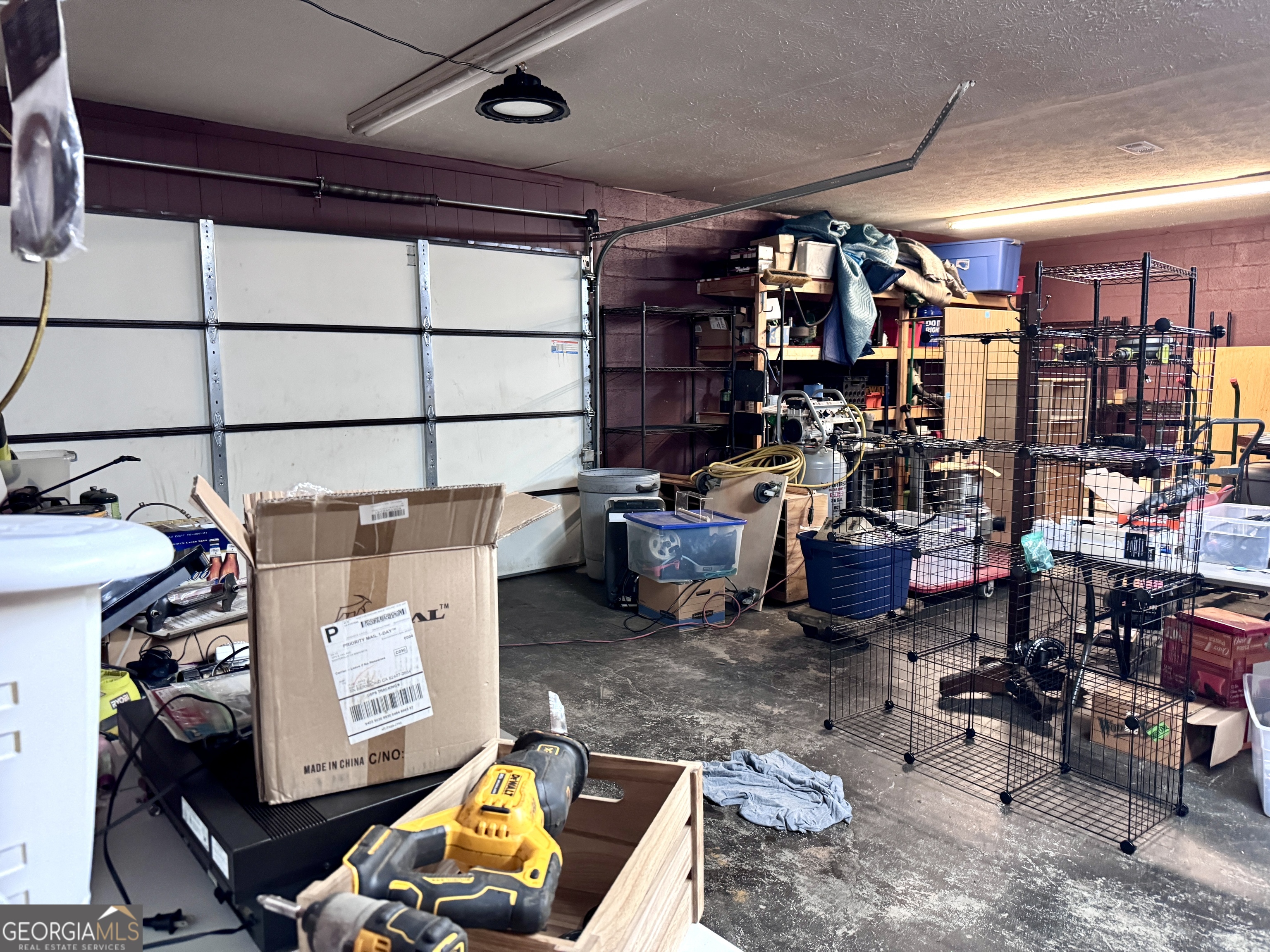 11431 Veterans Memorial Highway