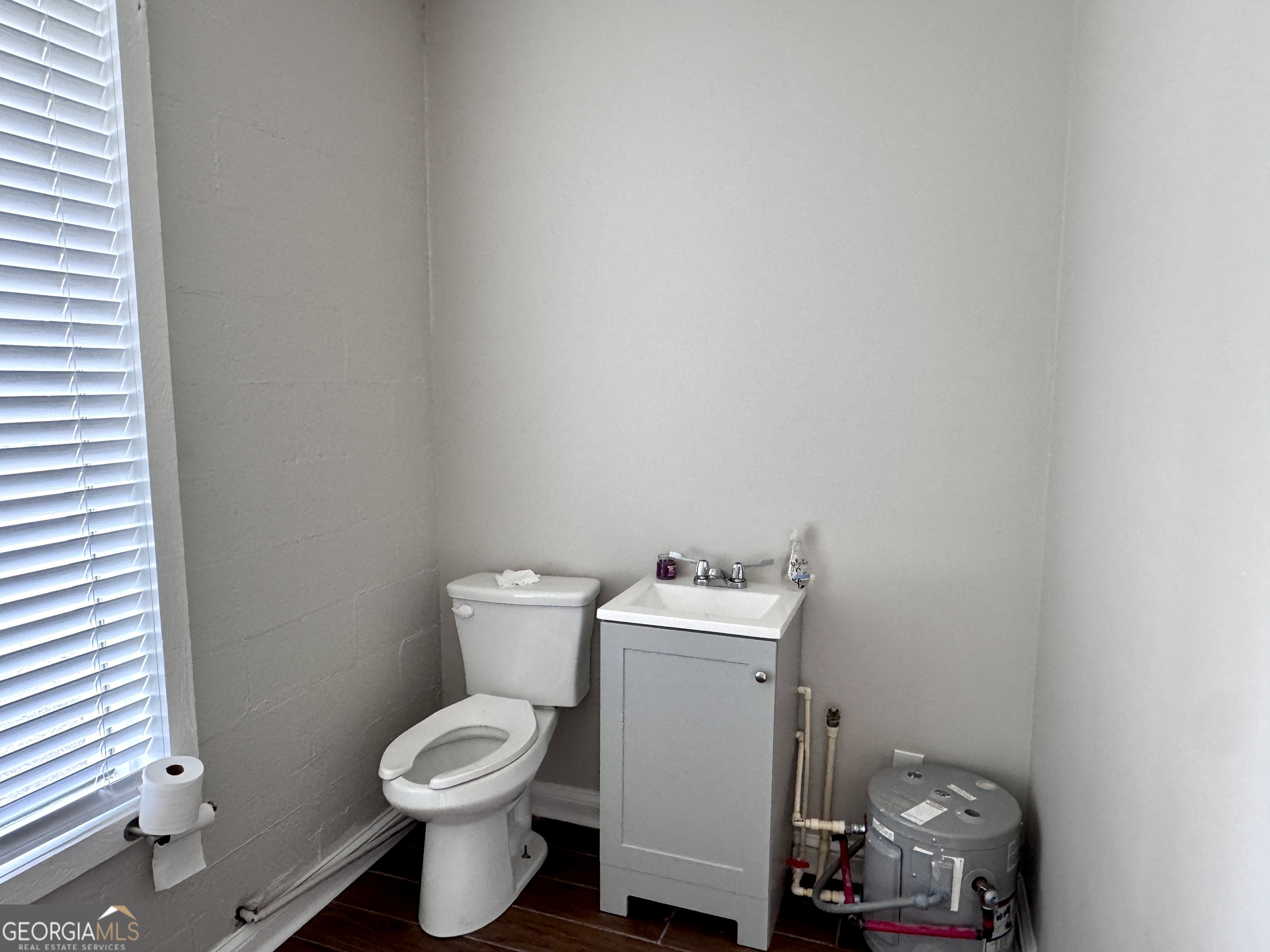 11431 Veterans Memorial Highway