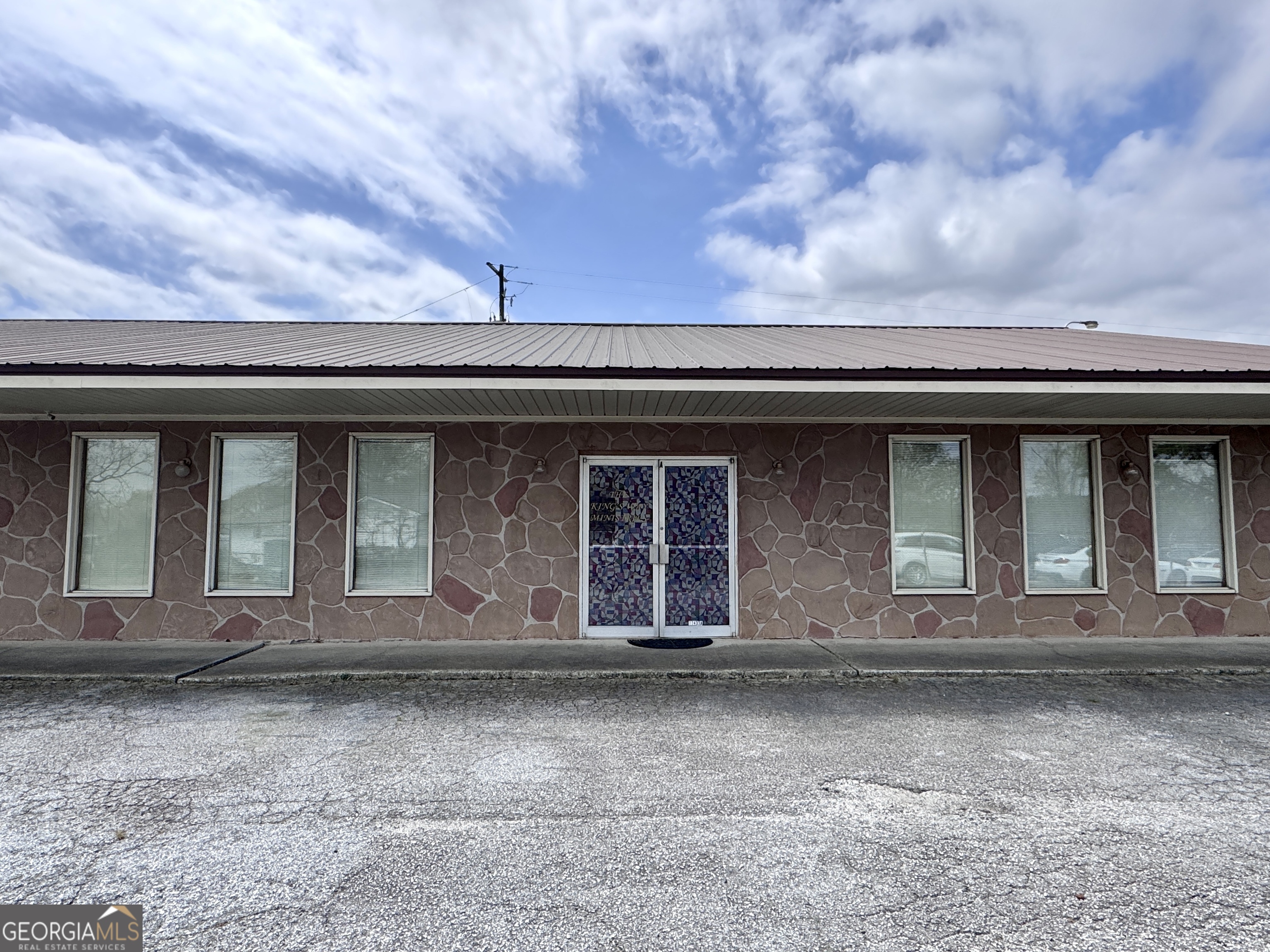 11431 Veterans Memorial Highway