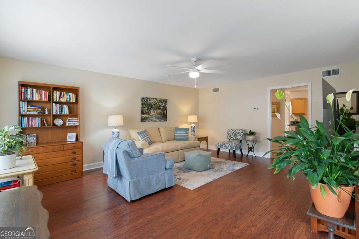 1000 Mallery Street # N47, St. Simons Unit: N47