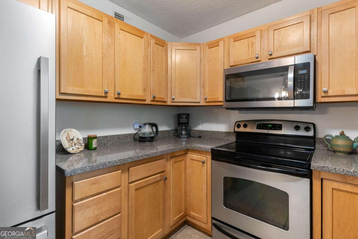 1000 Mallery Street # N47, St. Simons Unit: N47
