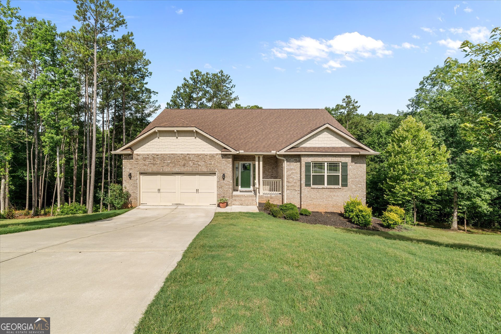 459 Saddle Crest Court