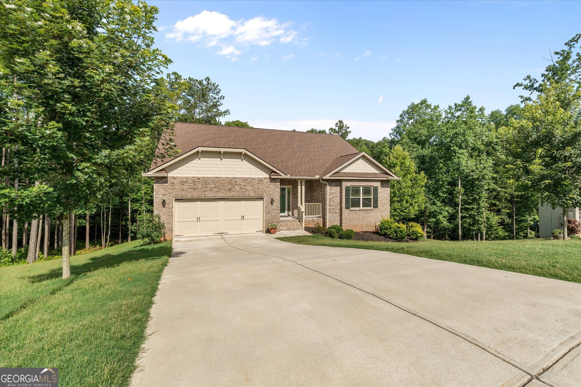 459 Saddle Crest Court