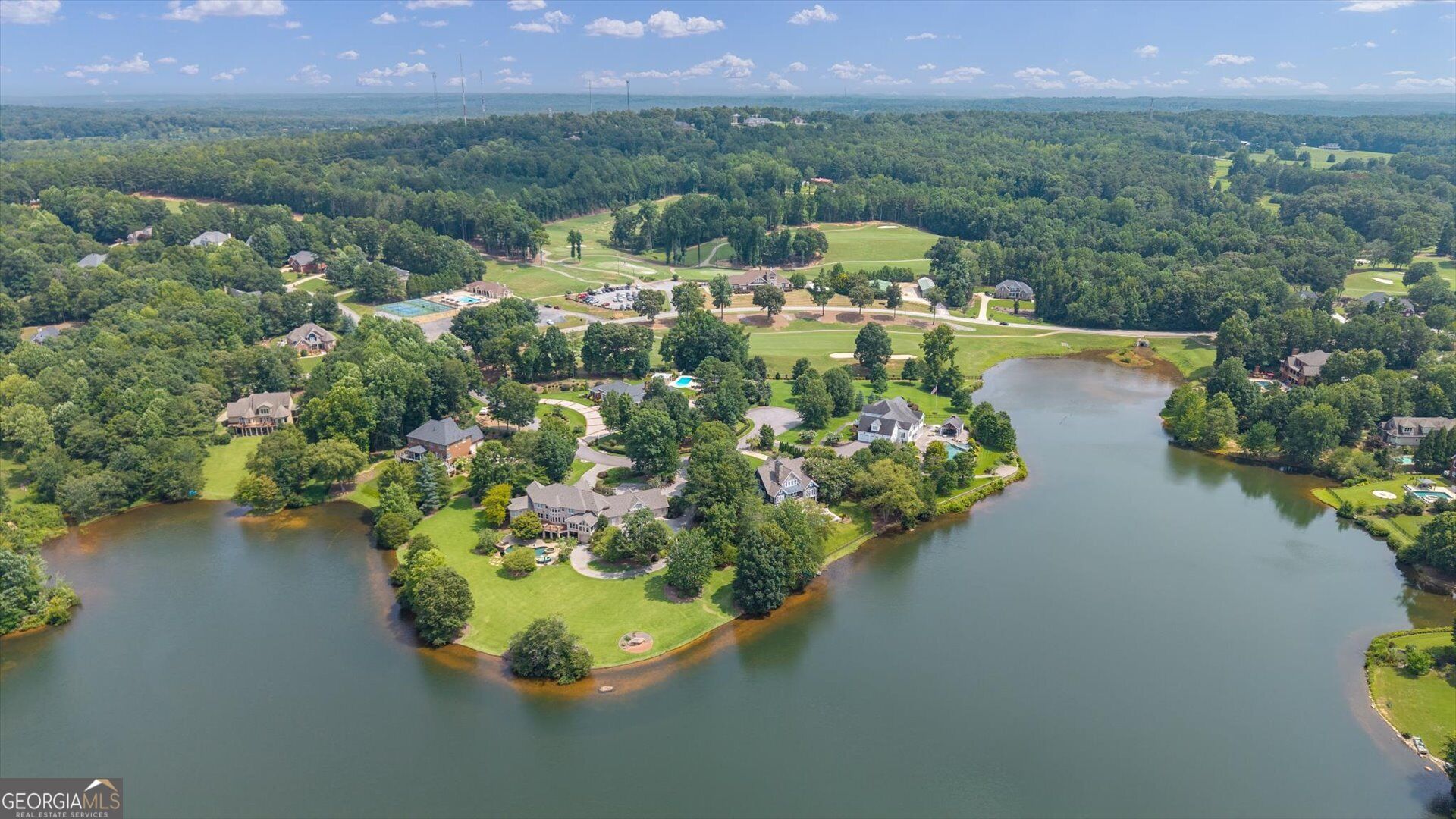 108 Oakmont Court