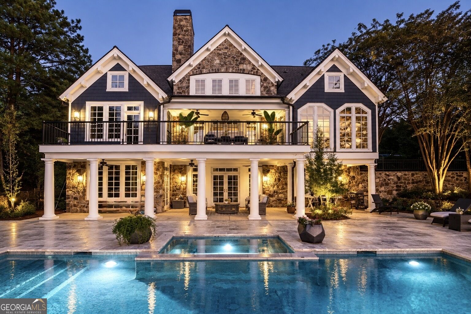 108 Oakmont Court