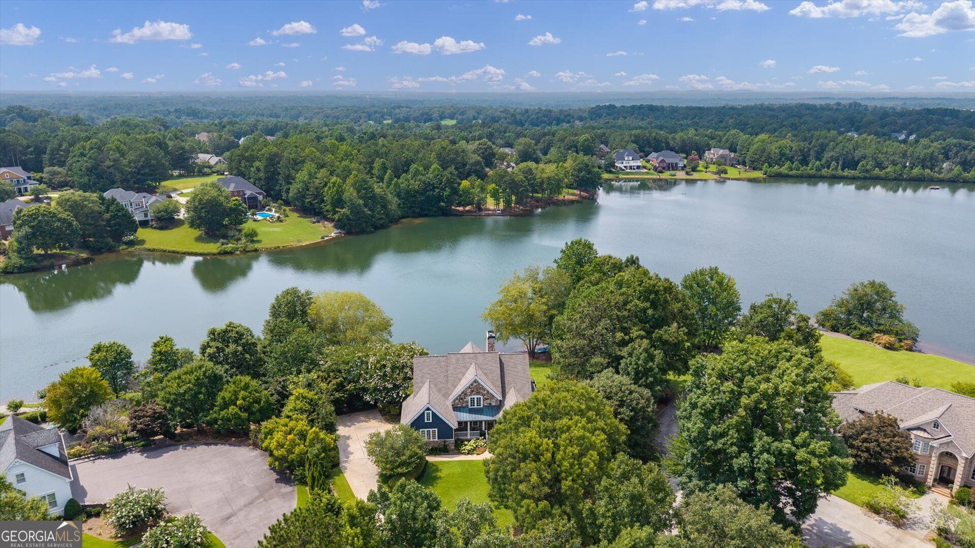 108 Oakmont Court