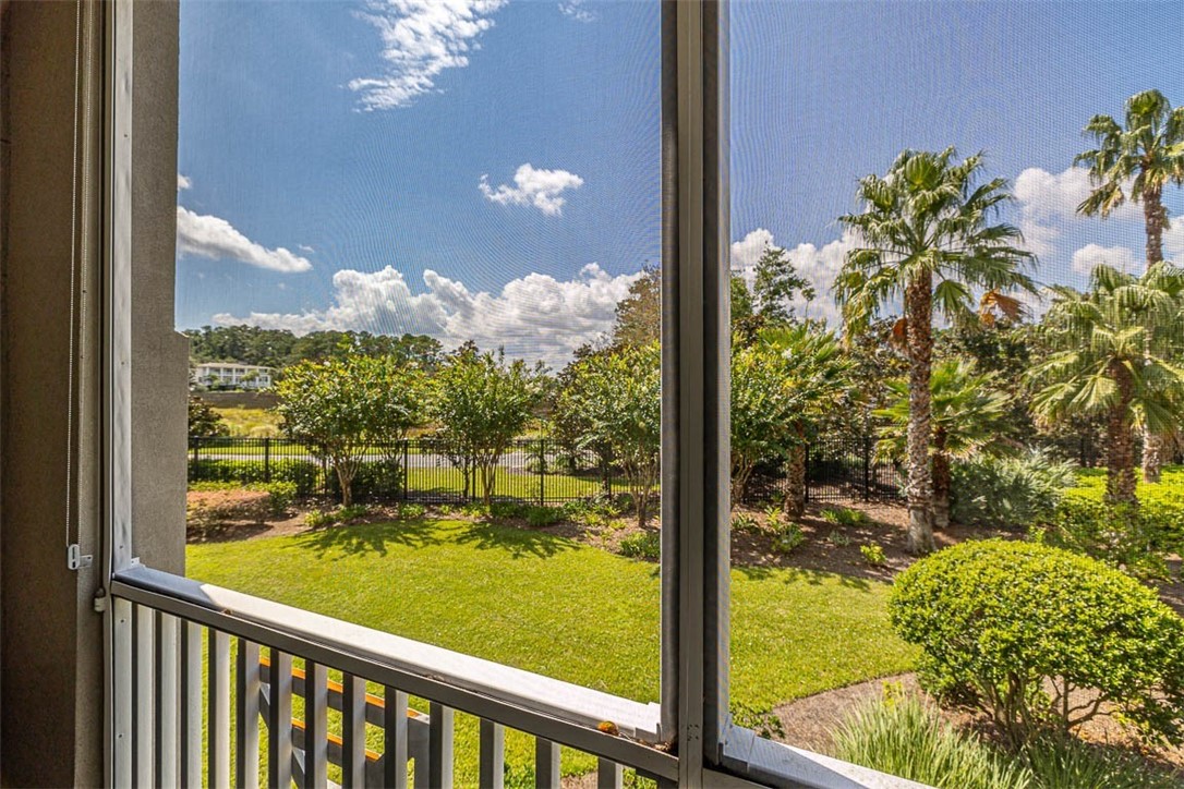 1104 Grand View Drive