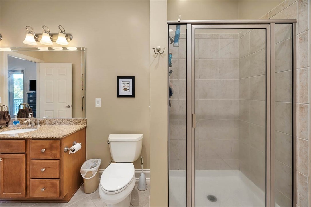 1104 Grand View Drive