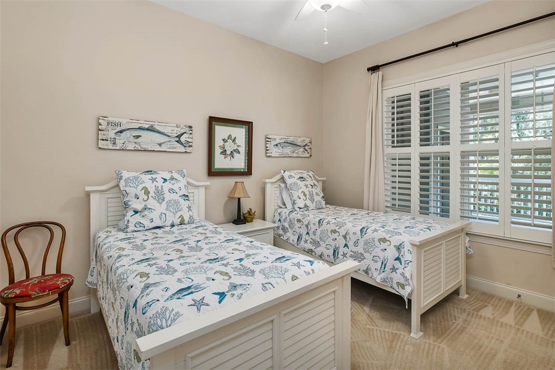 1104 Grand View Drive