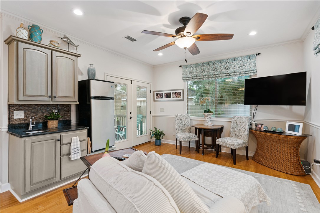 519 Wesley Oak Circle